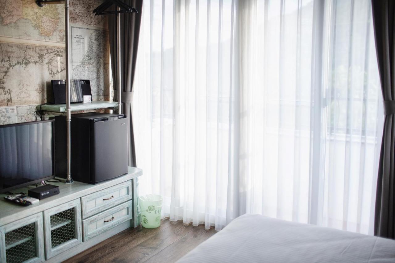 R&J Guesthouse Yuanshan Buitenkant foto