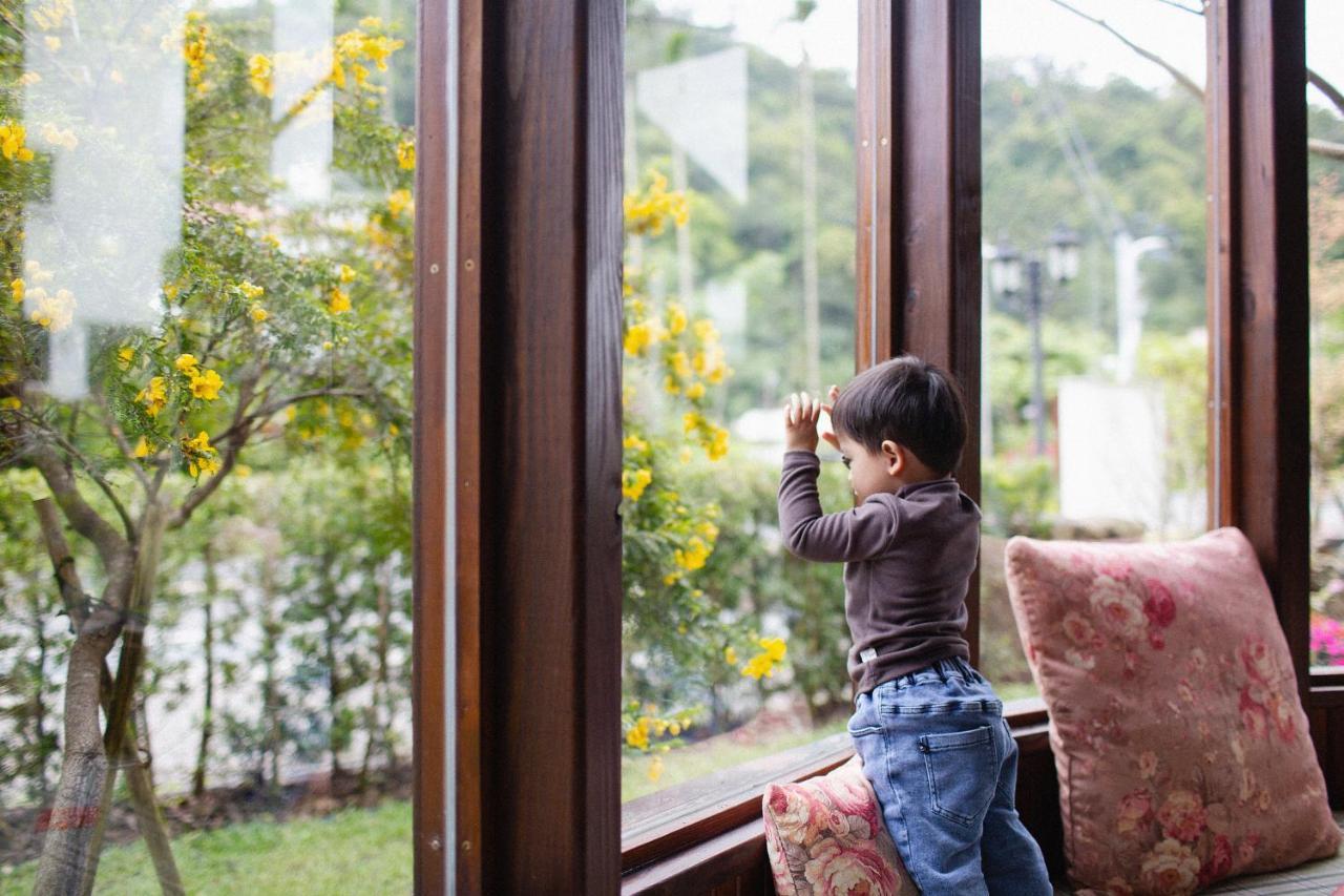 R&J Guesthouse Yuanshan Buitenkant foto